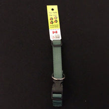 Load image into Gallery viewer, 1043 Paw Tracks Pet Gear Dog Collar Green Plastic MADE IN CANADA